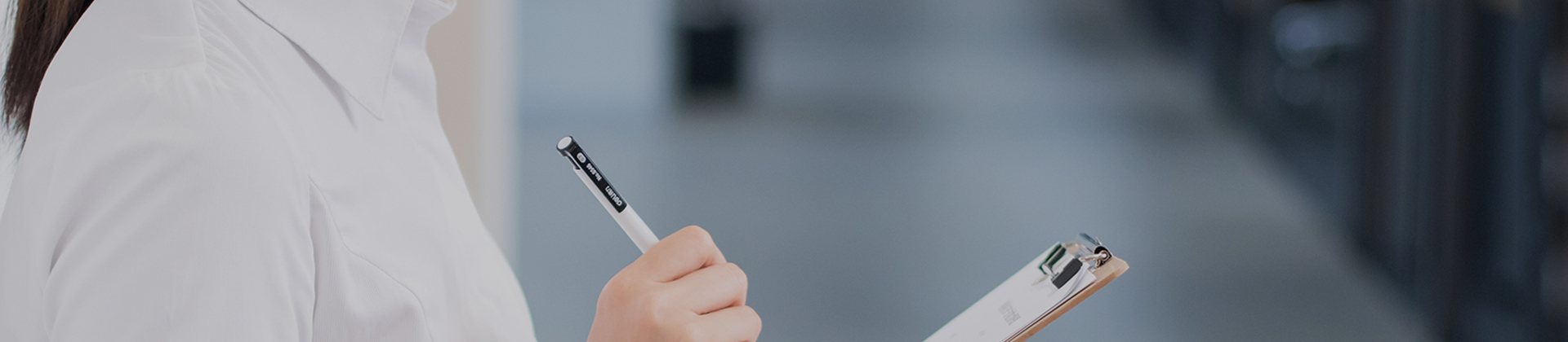 联系我们-广告条